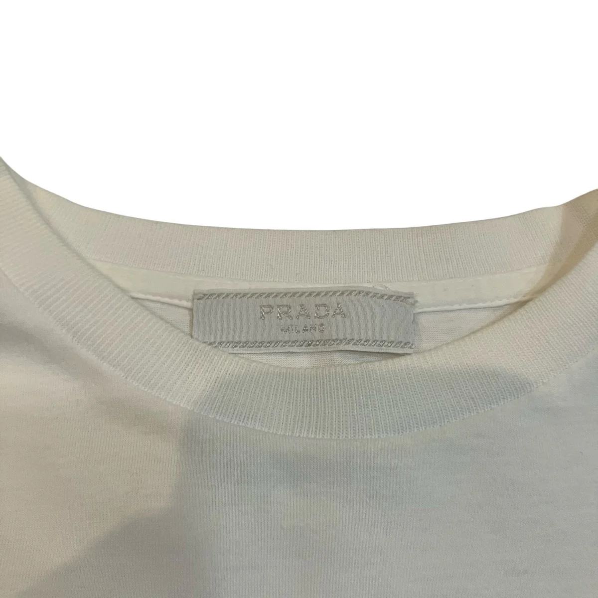 ロゴ刺繍TシャツUJN815 - Image 5