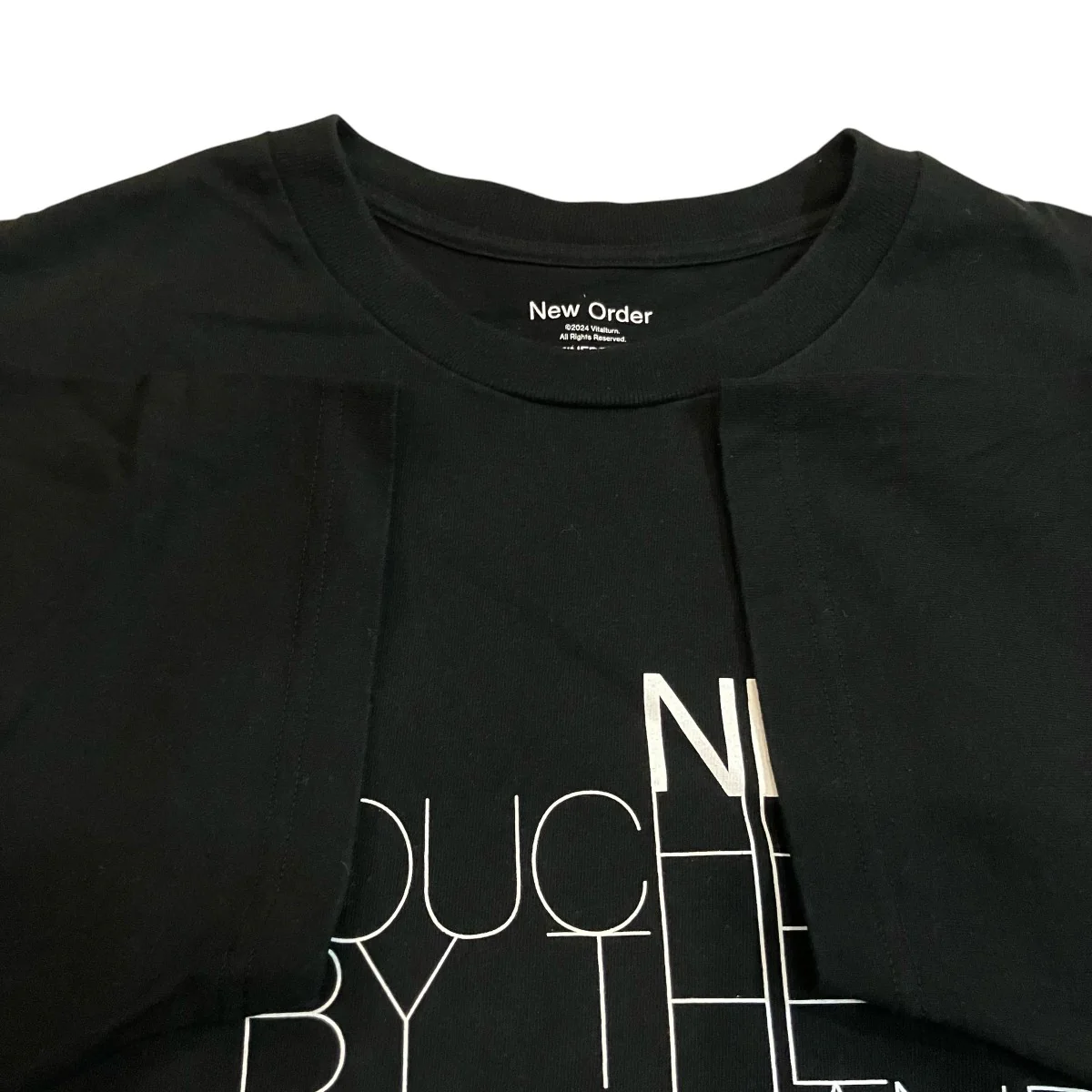 TOUCHED BY THE HAND OF GOD Crewneck T-SH クルーネックプリントTシャツ - Image 4