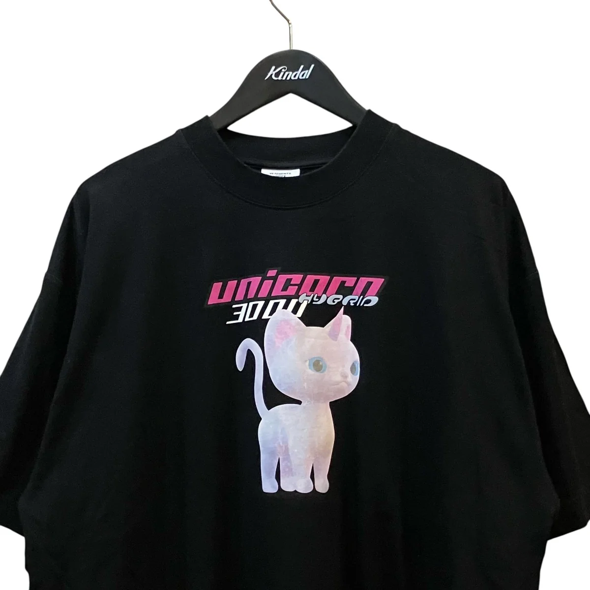 「EVERYONE CAN BE A UNICORN T-SHIRT」ユニコーンプリントTシャツUE52TR260X - Image 3