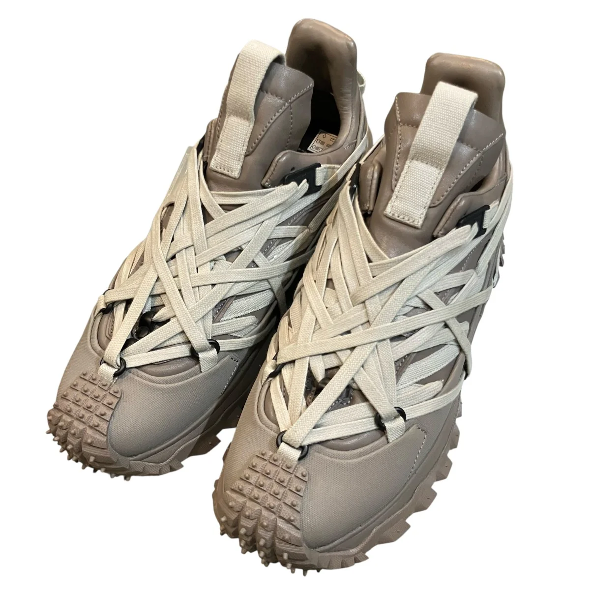 24AW「TRAILGRIP MEGALACE」メガレーススニーカーMU02D4M10