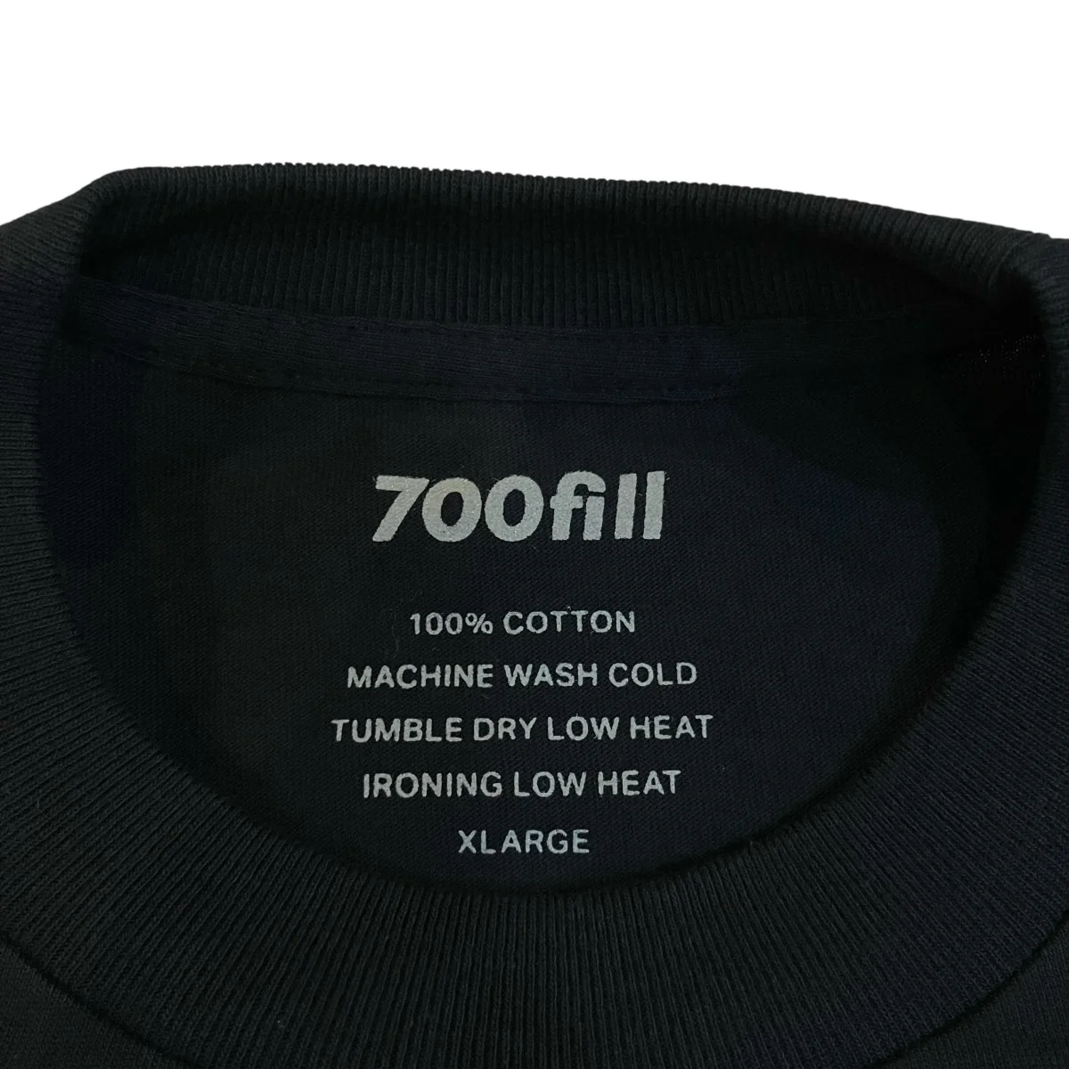 ワンポイント刺繍ロングスリーブクルーネックTシャツ - Image 5