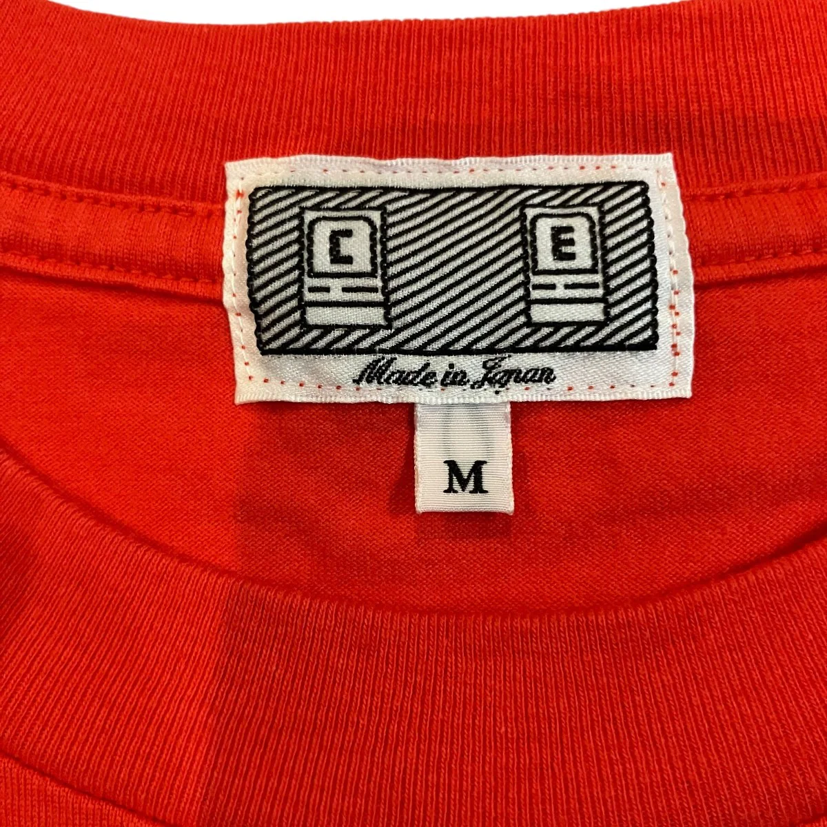 MD Slip Big T Red プリントTシャツ - Image 5