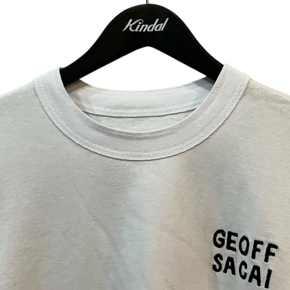 グラフィック刺繍クルーネックTシャツ - Image 3