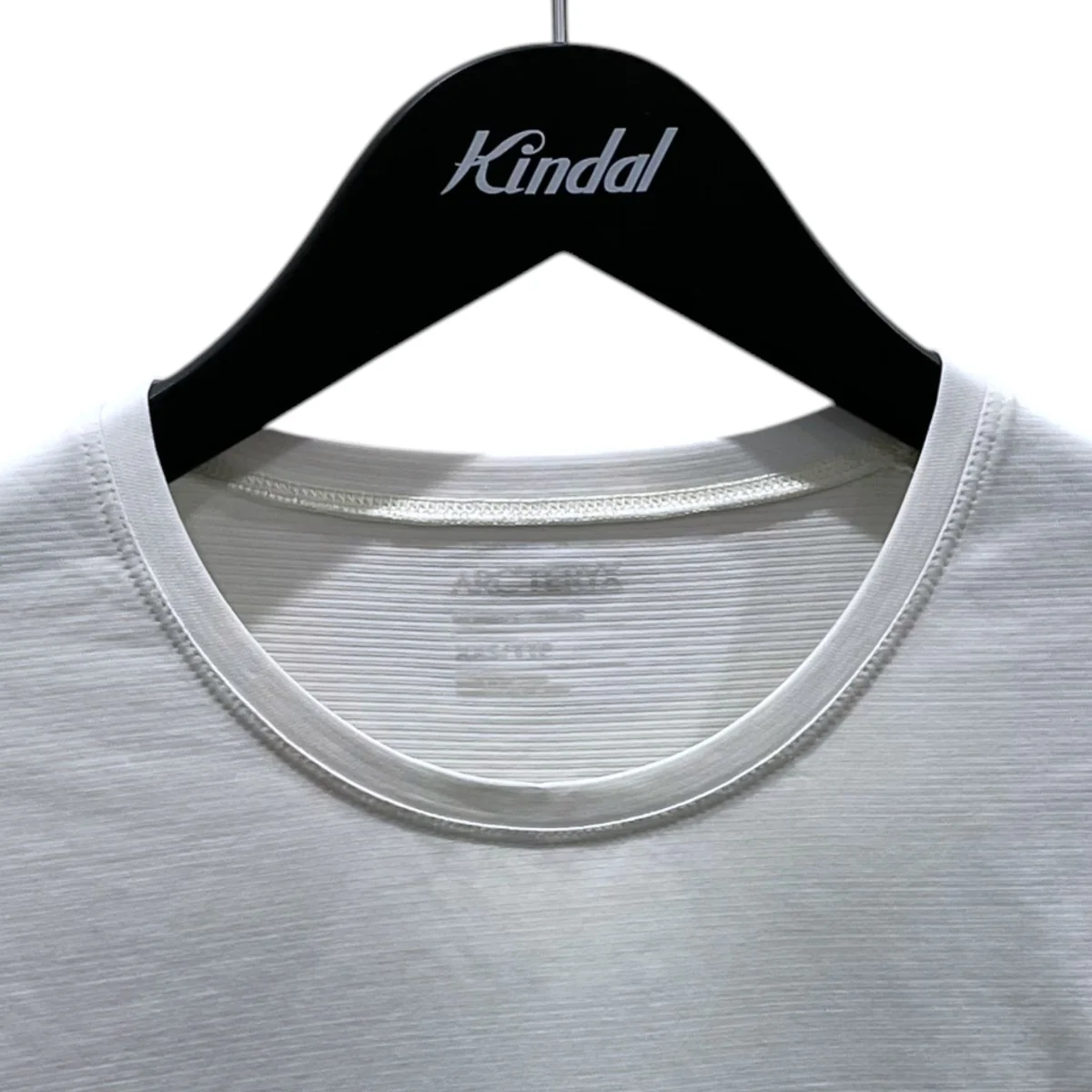 25SS プリントTシャツ Taema Crop Topo SS ティーマ クロップ トポ ショートスリーブ X000009494 - Image 3