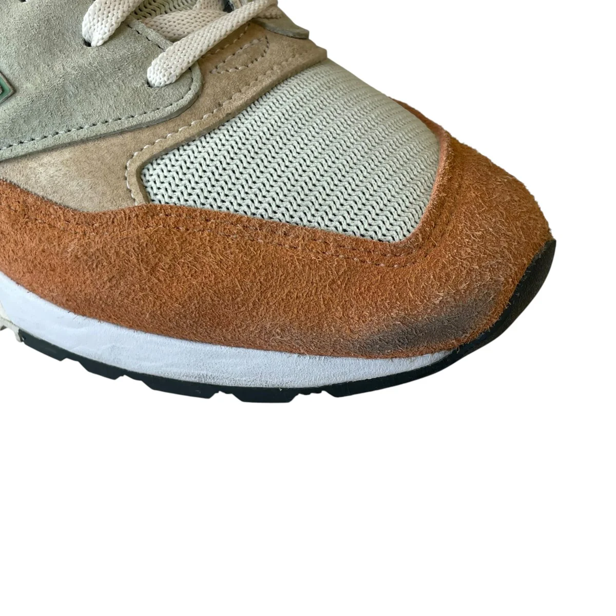 998 Broadacre CityスニーカーU998KT1 - Image 6
