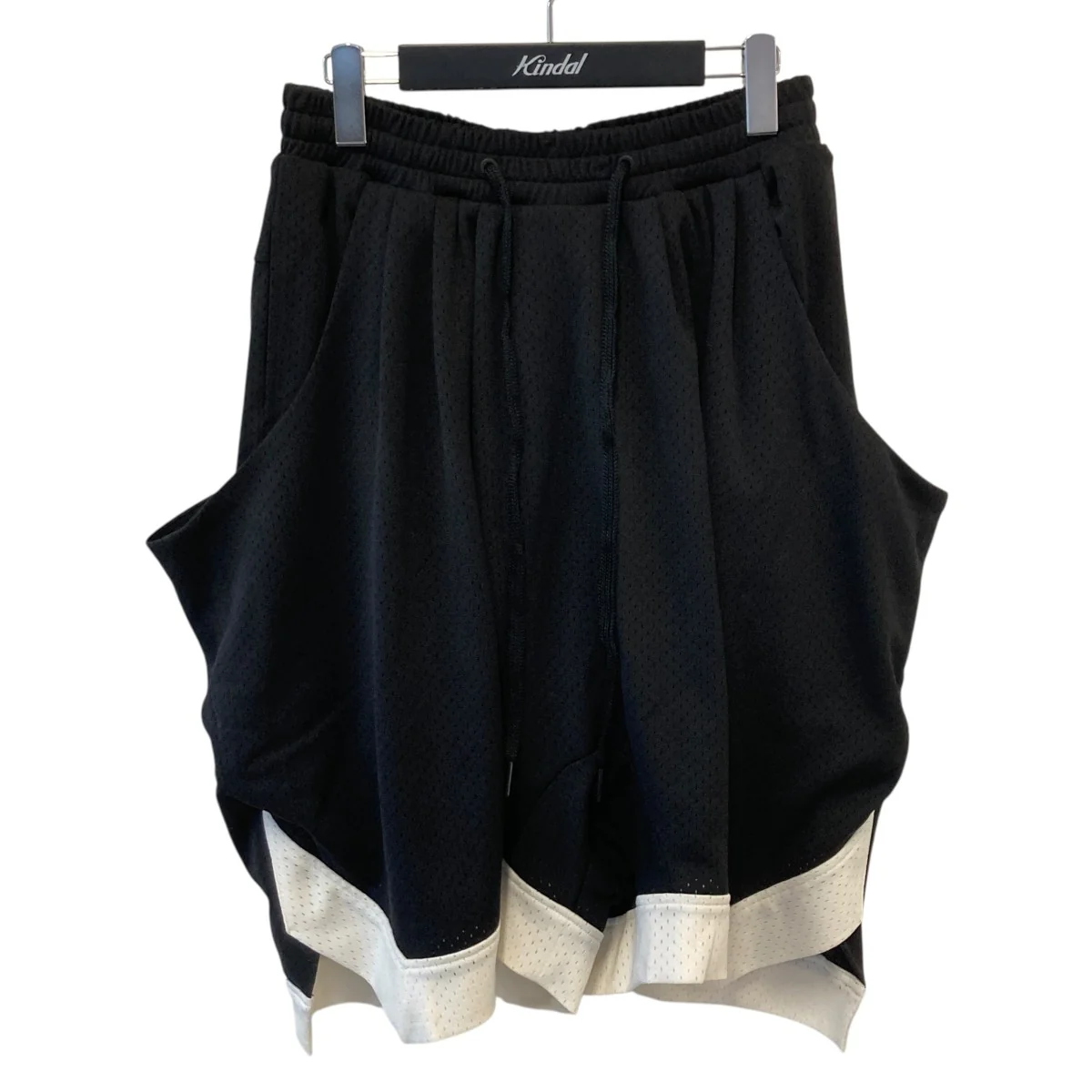 CHAND DRAPE BASKETBALL SHORTSハーフパンツ