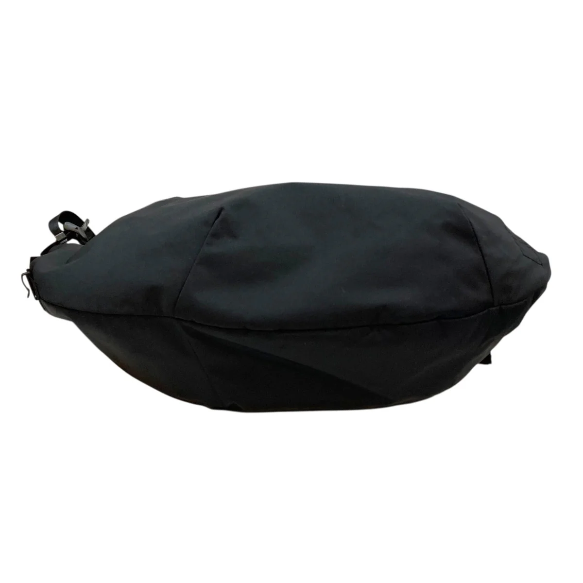LARGE CRESCENT BAGナイロンバッグMT35 - Image 4