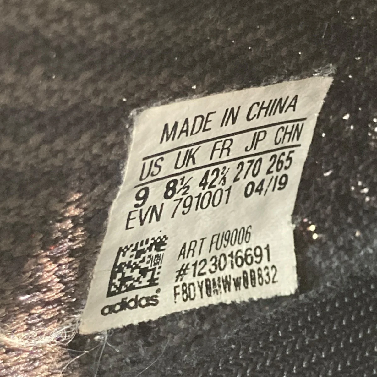 YEEZY Boost 350 V2ローカットスニーカーFU9006 - Image 6
