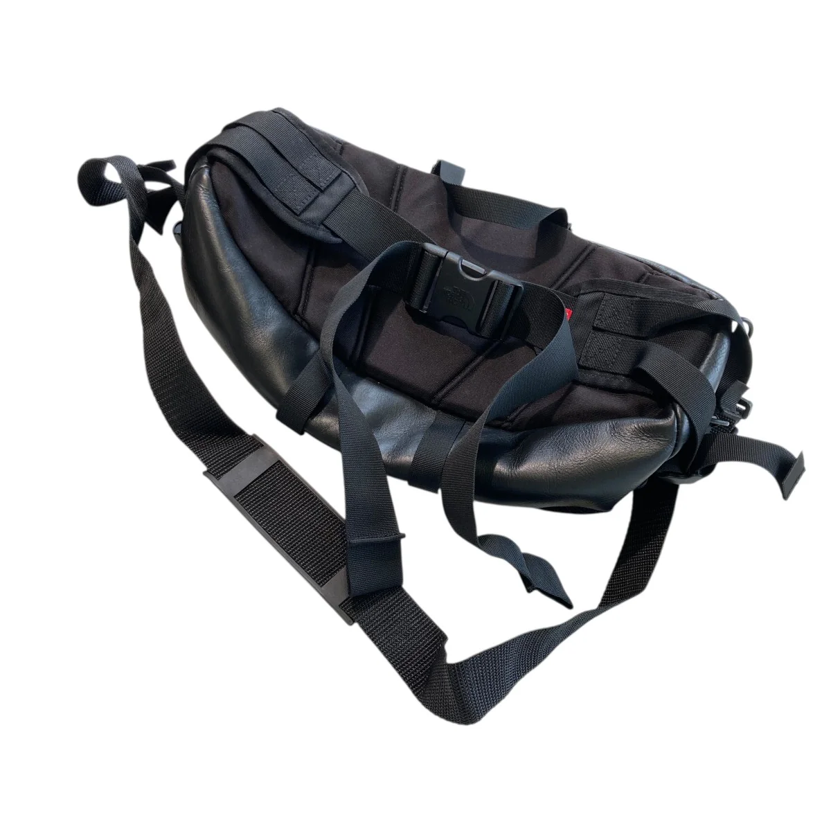 18AWLeather Mountain Waist BagウエストバッグNF0A3VJA - Image 3