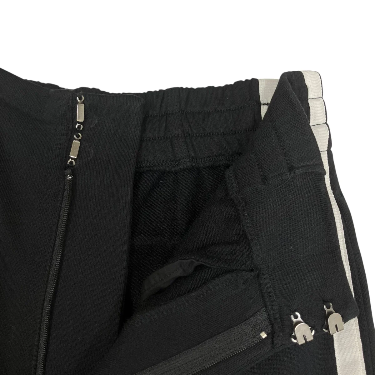 スリーストライプ ワイド トラックパンツ DY7142 - Image 5