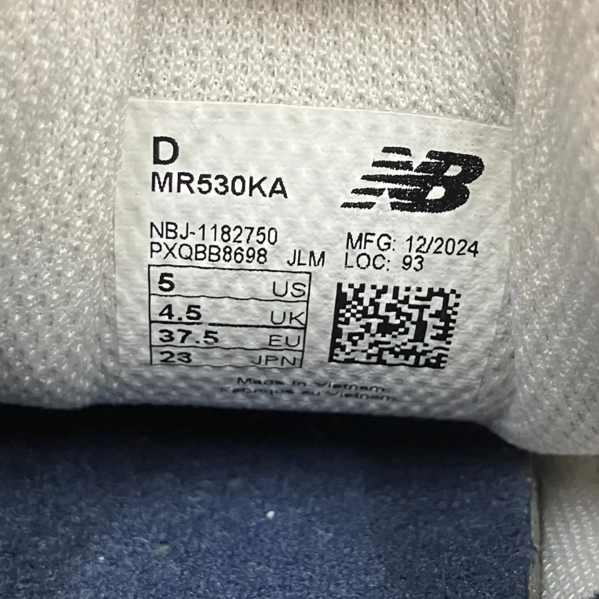 スニーカーMR530KA - Image 9