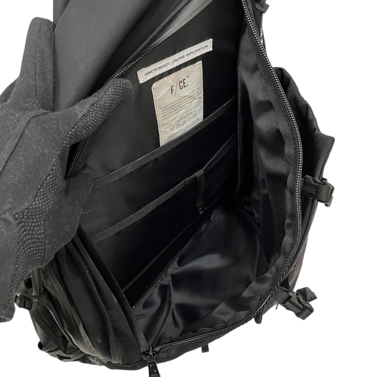 TEXTURED TWILL 3 POINT SLINGER BAGショルダーバッグ - Image 9