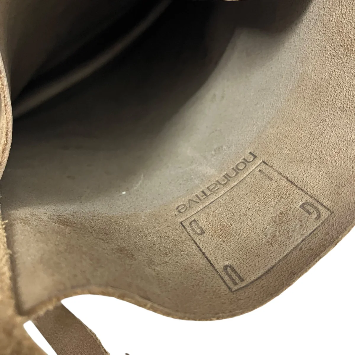 WINE POUCH BISON LEATHERショルダーポーチ - Image 6