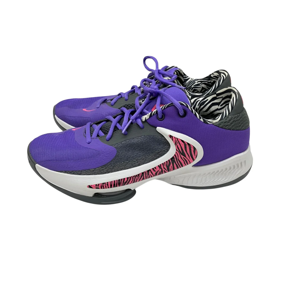 Zoom Freak 4  ActionスニーカーDO9680-500 - Image 3