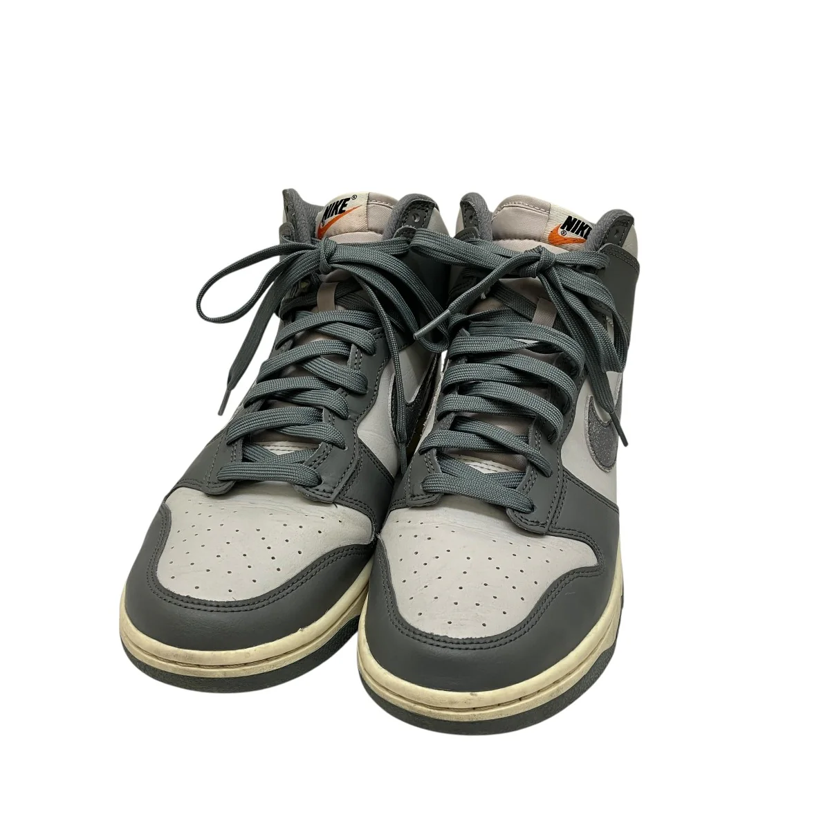 Dunk High Retro SE Vintage Light Bone and Tumbled GreyスニーカーDM0582-001