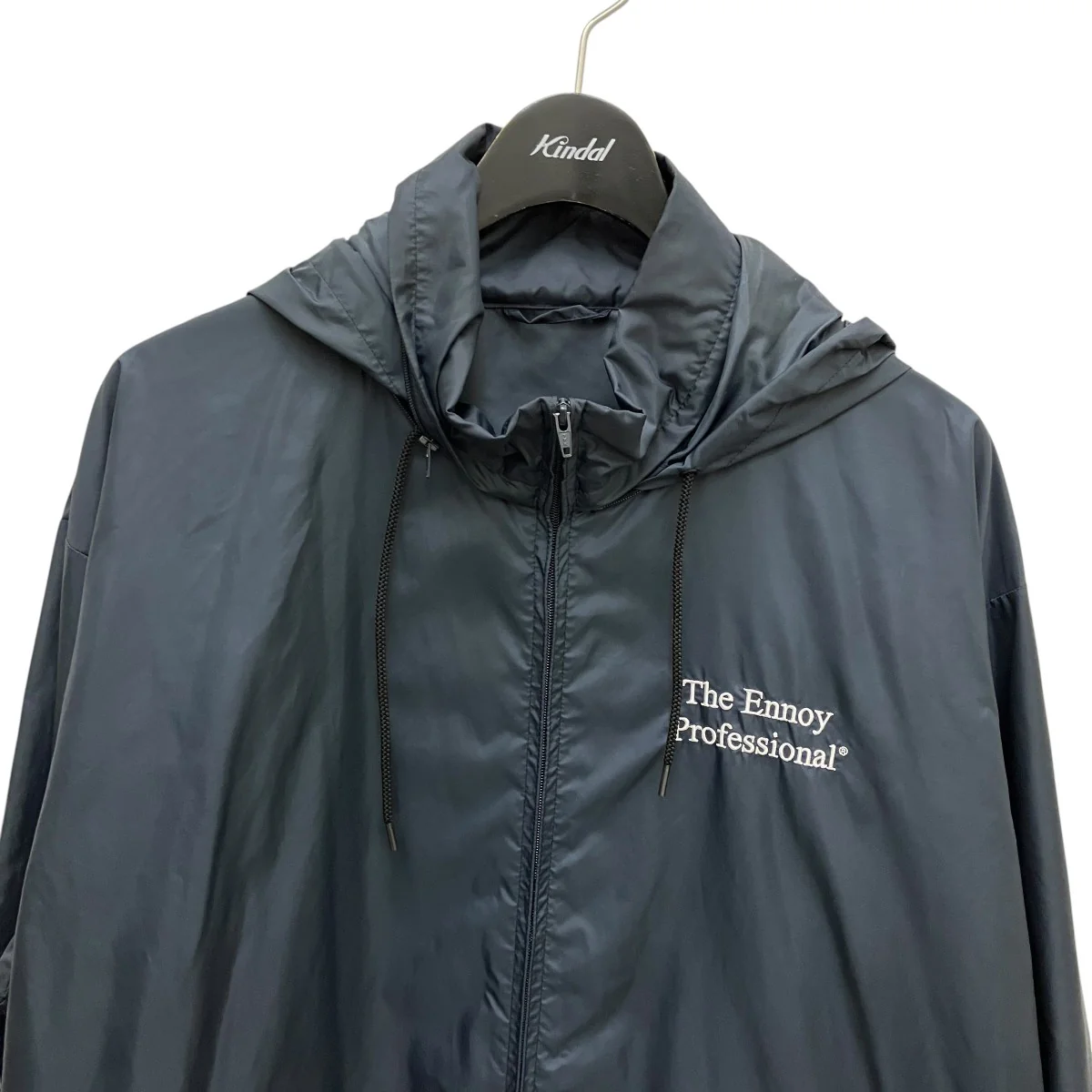 Packable Nylon Jackeジャケット - Image 2