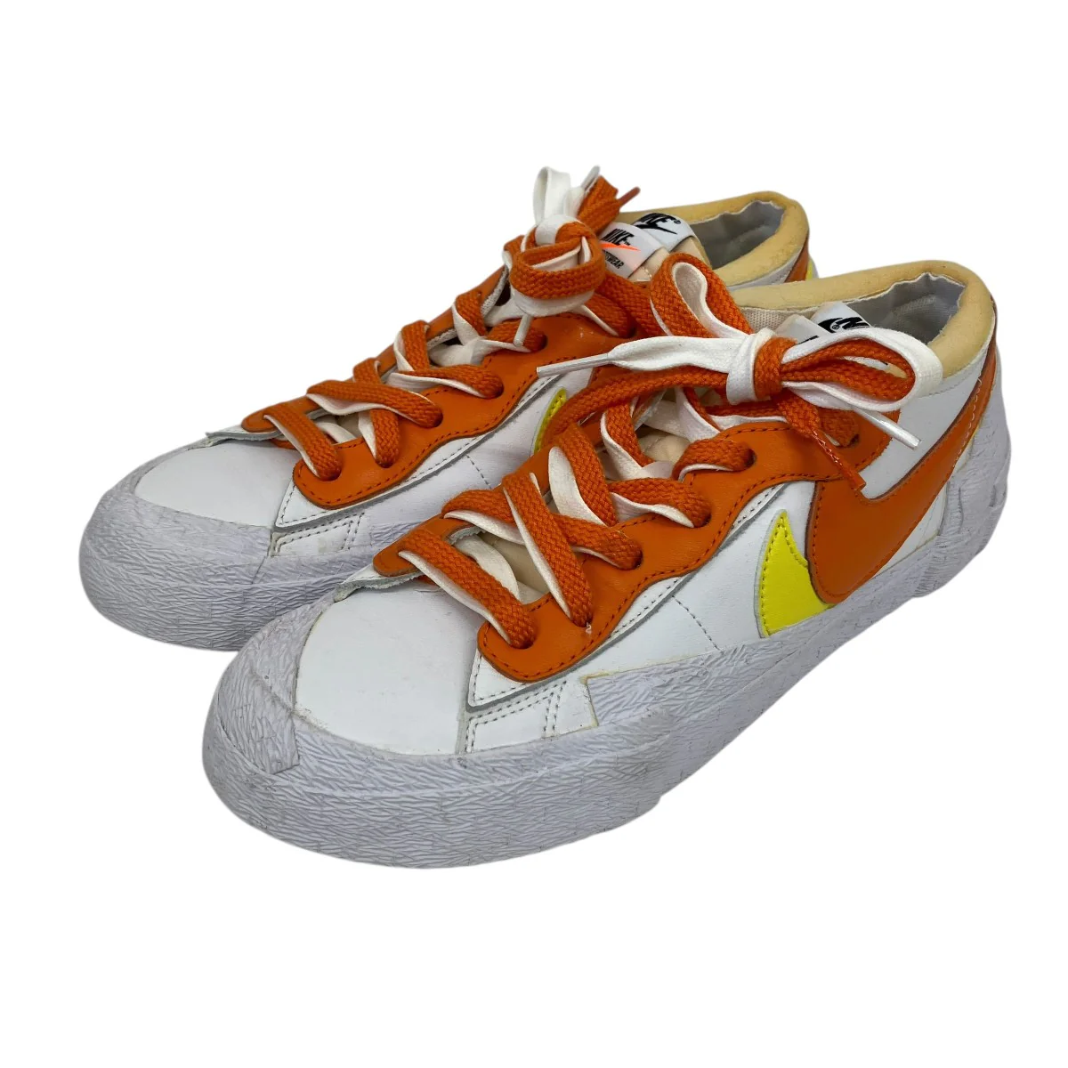 BLAZER LOW MAGMA ORANGEローカットスニーカーDD1877-100