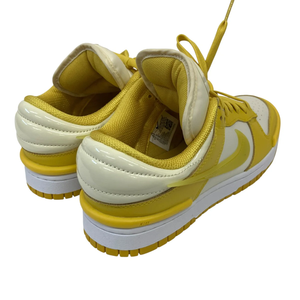 Women’s Dunk Low Twist Coconut Milk Vivid Sulfur WhiteローカットスニーカーDZ2794-100 - Image 3