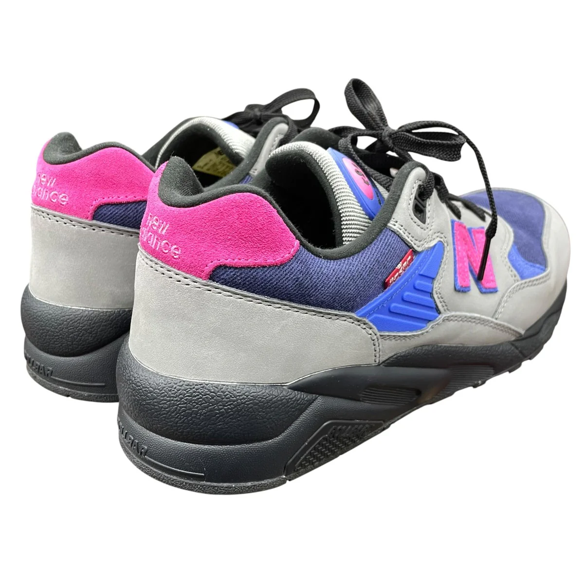 スニーカーMT580LV2 - Image 2