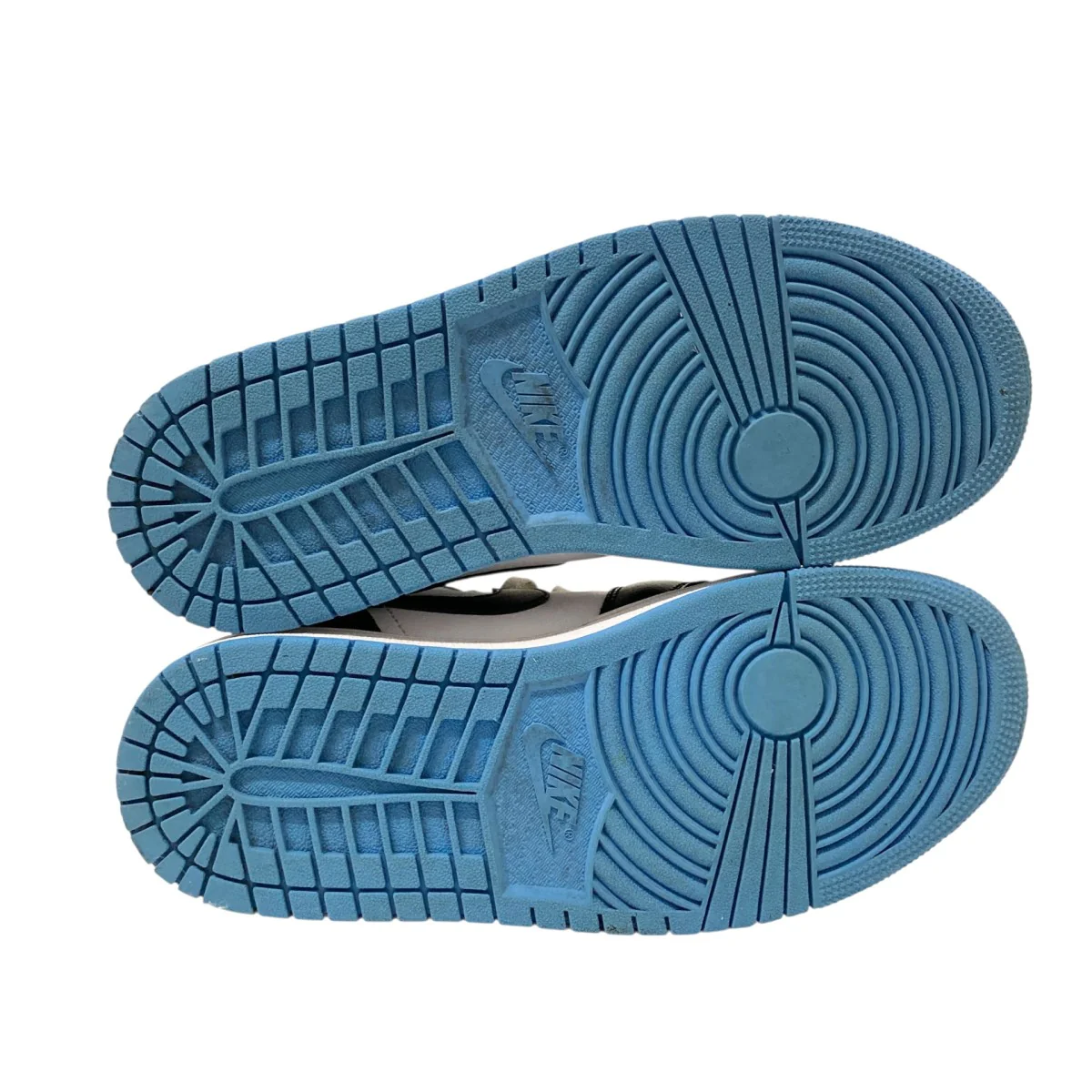 WMNS AIR JORDAN 1 MIDハイカットスニーカーBQ6472 102 - Image 9