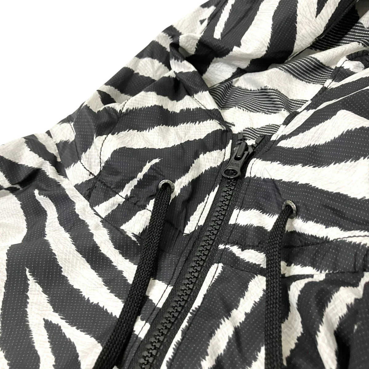 PERTEX Zebra Print Mountain Wind ParkaアノラックパーカーNP2009N - Image 3