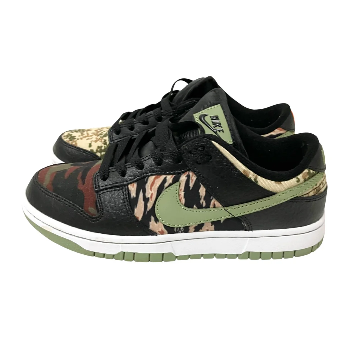 DUNK LOW SEカモフラ柄スニーカーDH0957 001 - Image 3