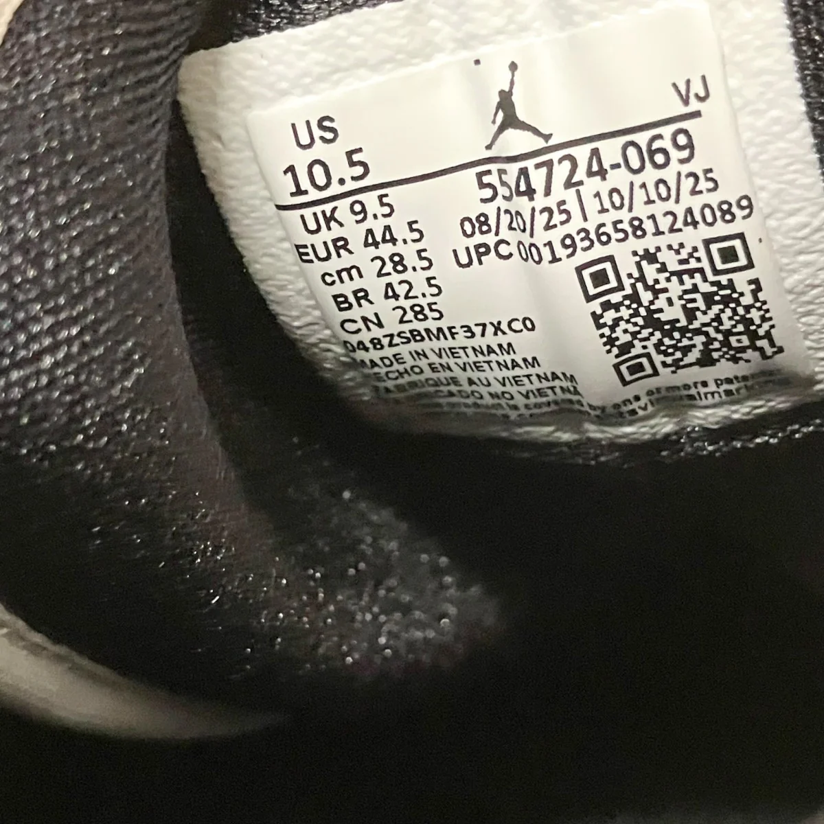 AIR JORDAN 1 MIDハイカットスニーカー554724 069 - Image 6