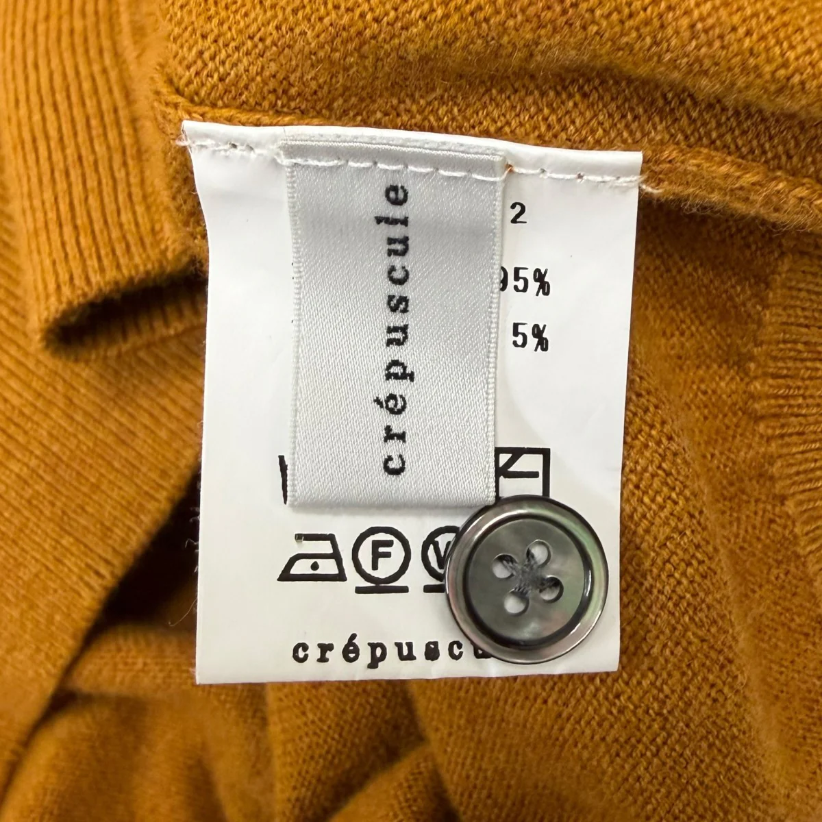 カシミヤブレンドポロニット - Image 6
