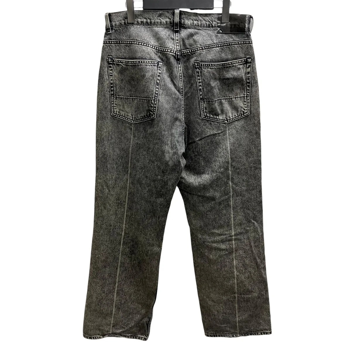 EXTENDED THIRD CUT BLACK AND GREY デニムパンツ - Image 3