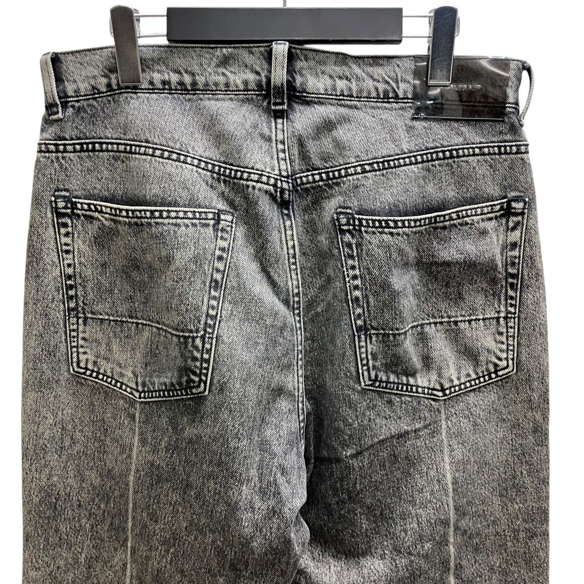 EXTENDED THIRD CUT BLACK AND GREY デニムパンツ - Image 4