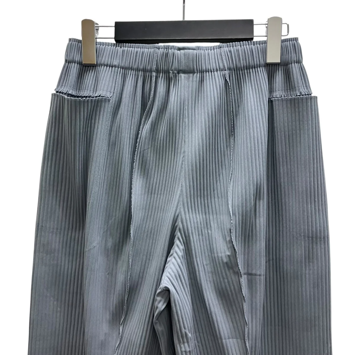 FINE KNIT PLEATS COLOR 1 プリーツパンツ - Image 4