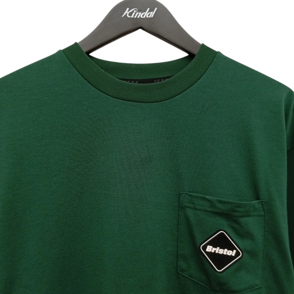 25SSBLURRED LOGO L S TEAM POCKET TEEロングスリーブカットソーFCRB-250082 - Image 5