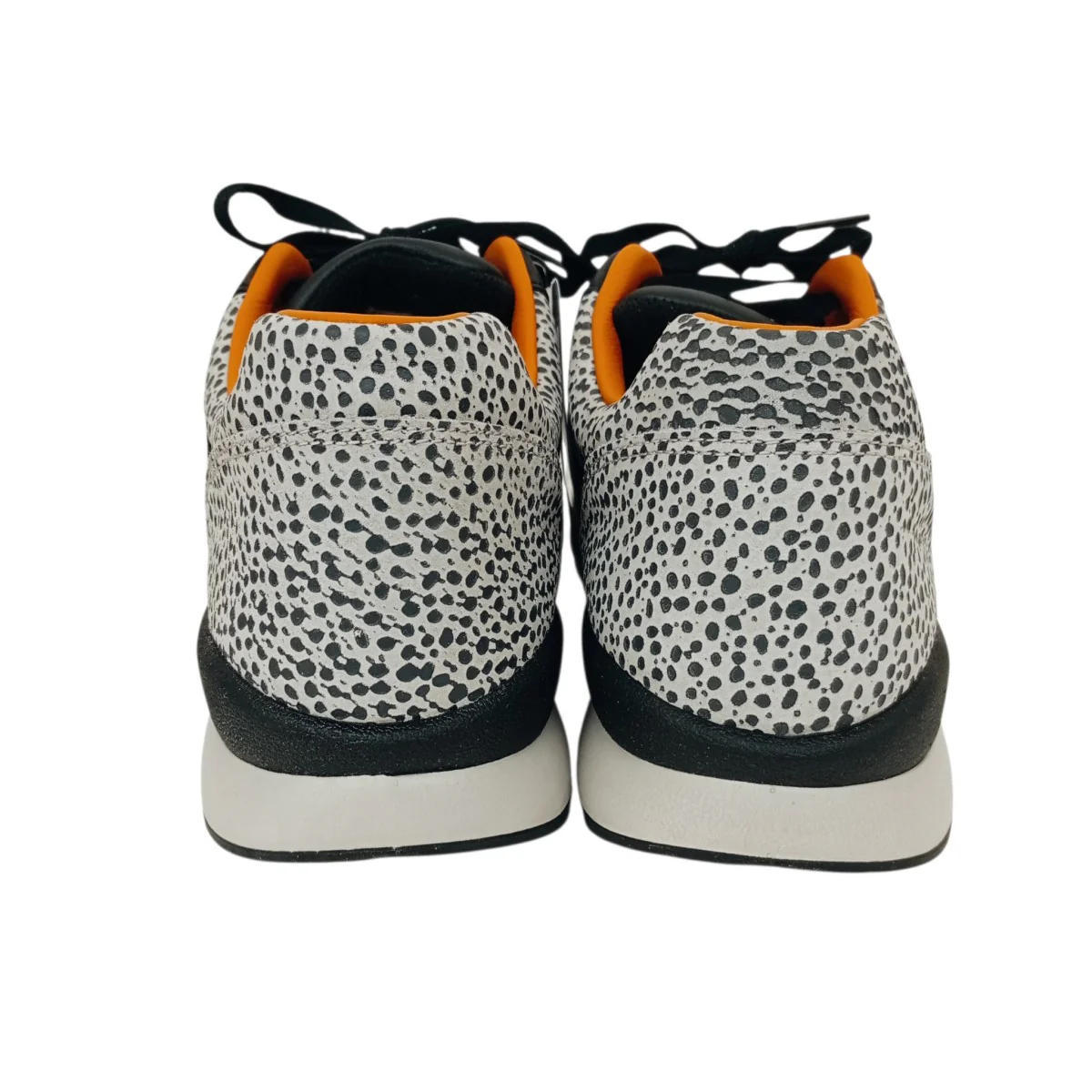 AIR SAFARIスニーカーHM3818-001 - Image 4