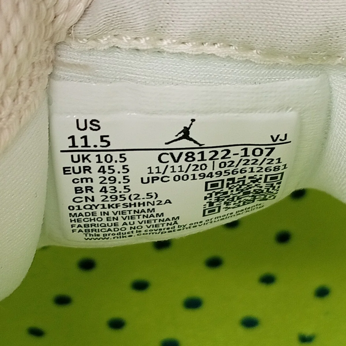 JORDAN MA2スニーカーCV8122-107 - Image 6