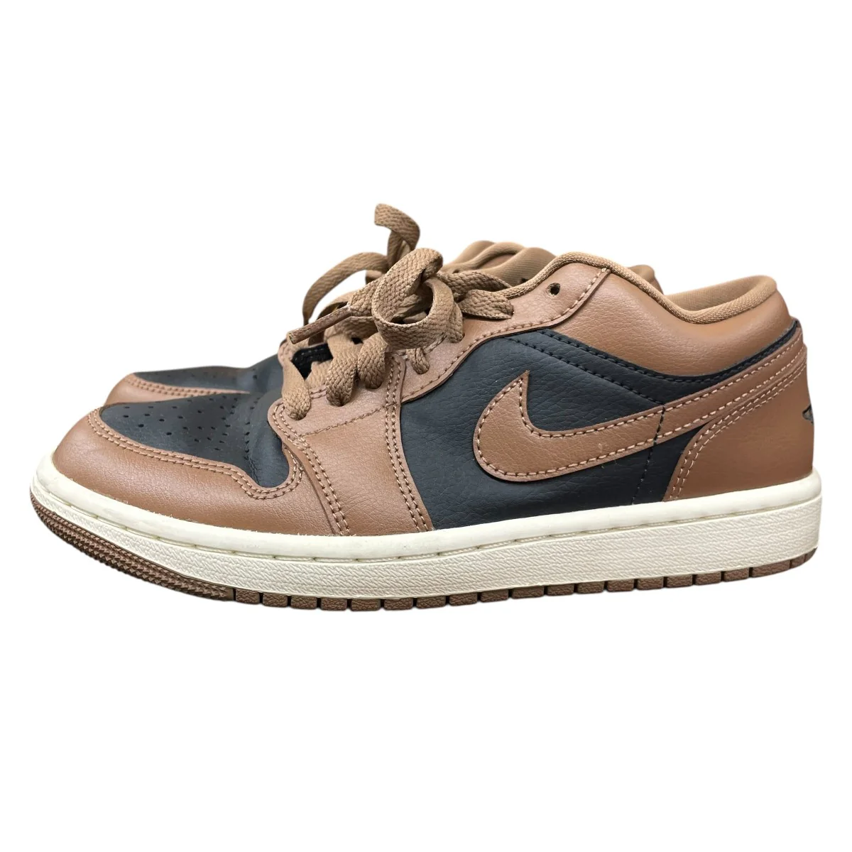 Air Jordan 1 LowスニーカーDC0774-021 - Image 3