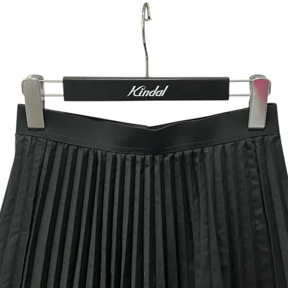 Bonding Pleats Skirt 穴開きデザインロングスカートta12-fg013 - Image 3
