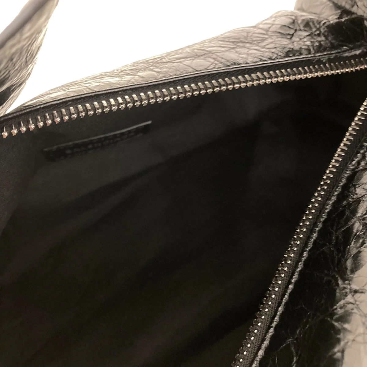 SUPERBUSY SLING BAG XSレザーショルダーバッグ762516 - Image 5