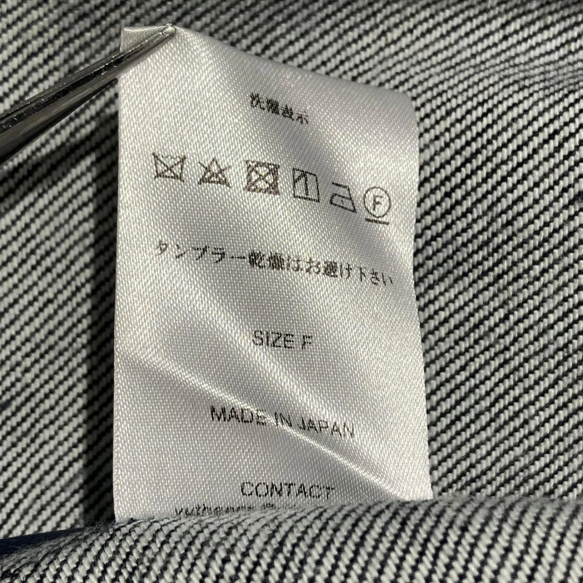 VESTE TWO BUTTON ORGANIC DENIM ONE WASHデニムジャケット - Image 5