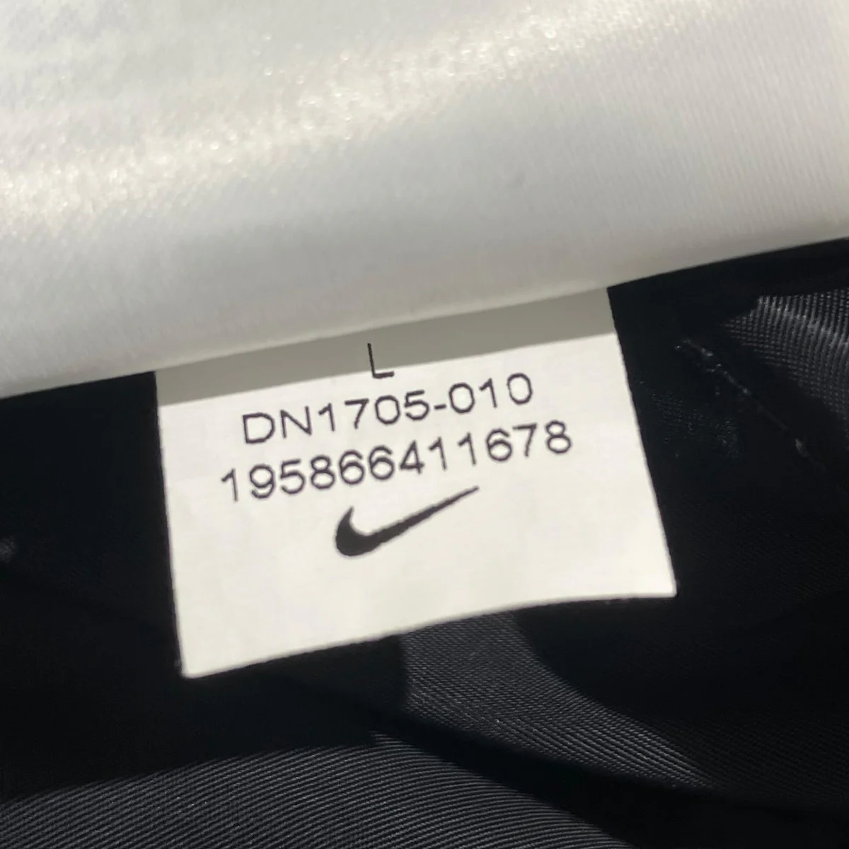 DN1705-010 AS M NRG Off-White Tracksuitセットアップスーツ - Image 10