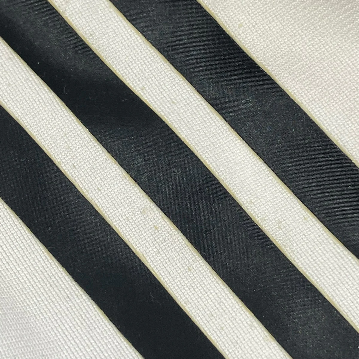 Real Madrid 2005-2006 Home ShirtTシャツAPU002 - Image 8