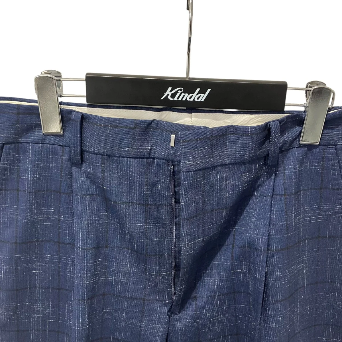 DORMEUIL CHECK PLEATED TROUSERSタックパンツ - Image 3