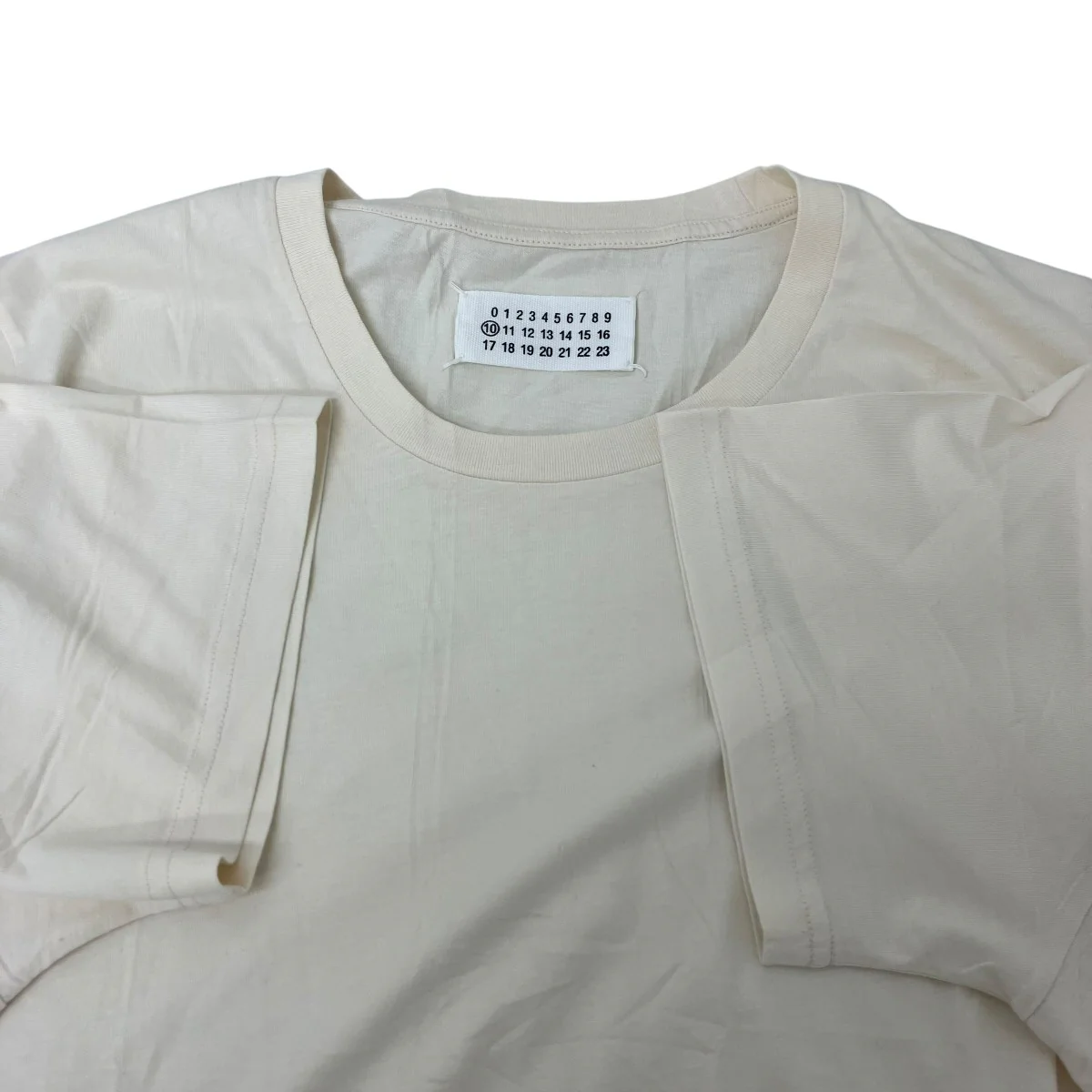 クルーネックTシャツ - Image 4