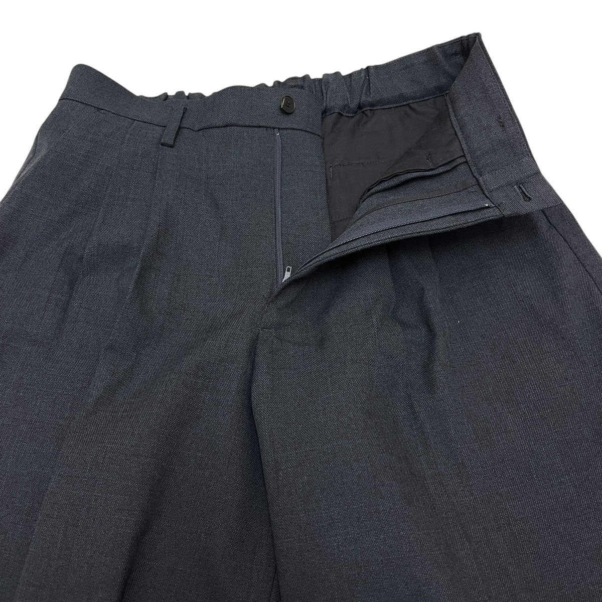 タックワイドパンツ - Image 3