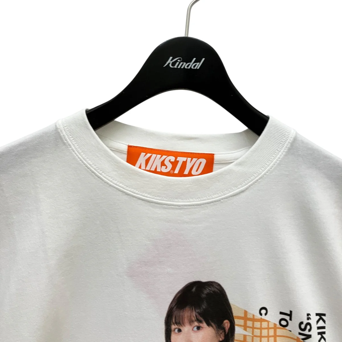 冴木柚葉プリントTシャツKT2309SP-06 - Image 2