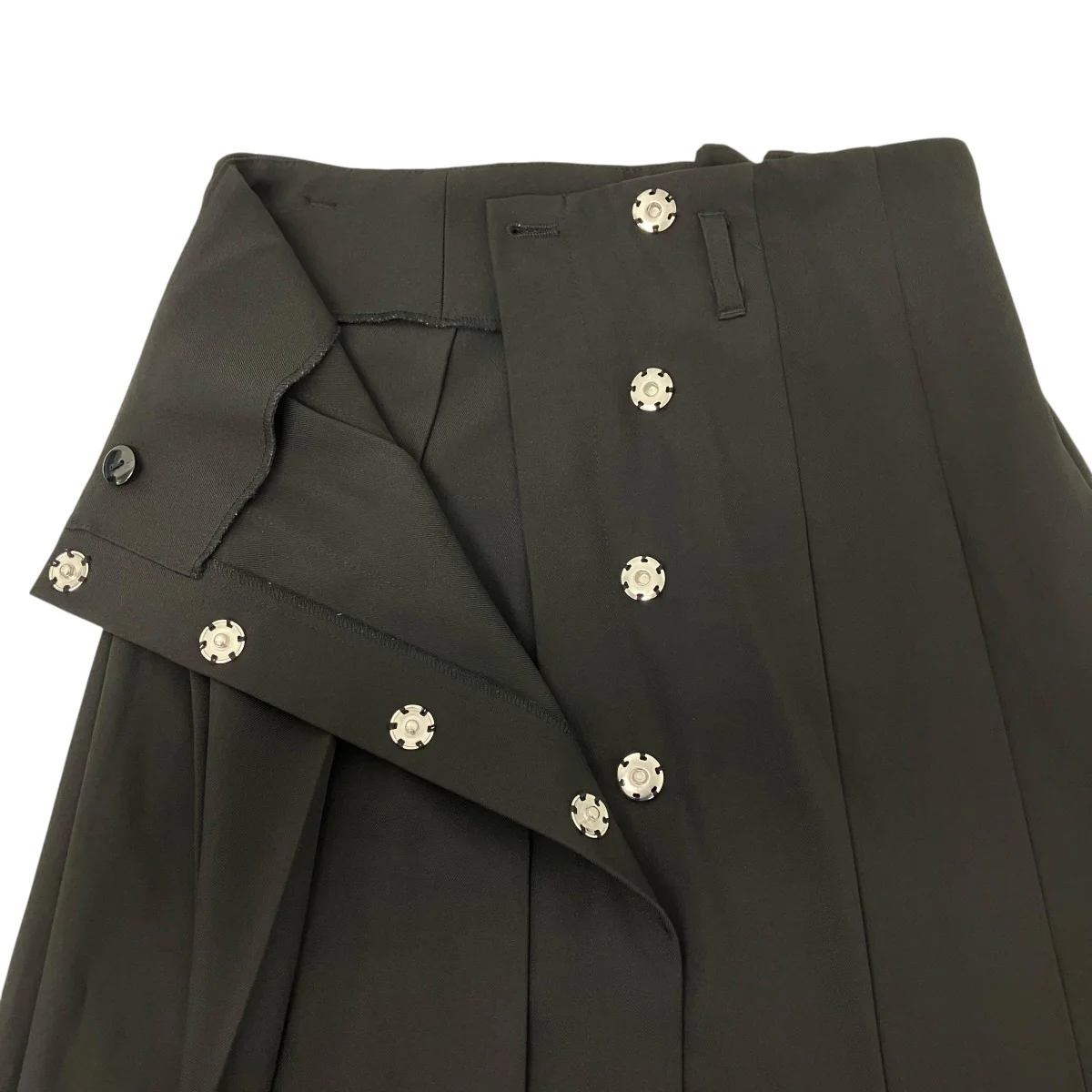 PLEATS WRAP LONG SKIRT ラップロングスカート - Image 3