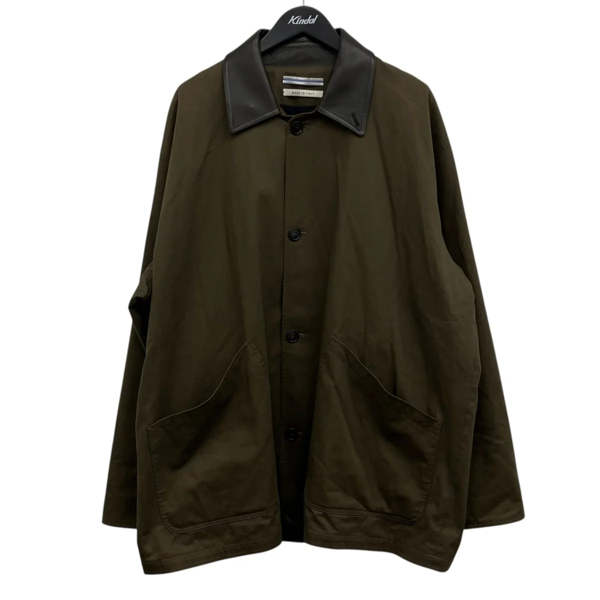 oversized blouson with leather patch レザーカラーコート