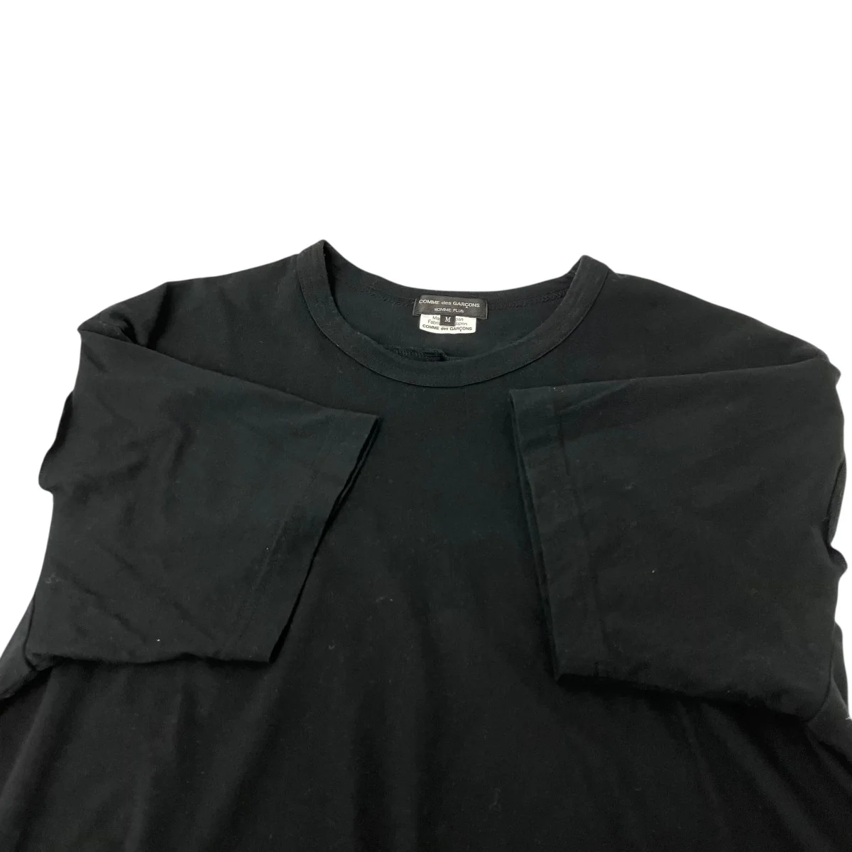 バックくり抜きバインダーネックTシャツ - Image 4