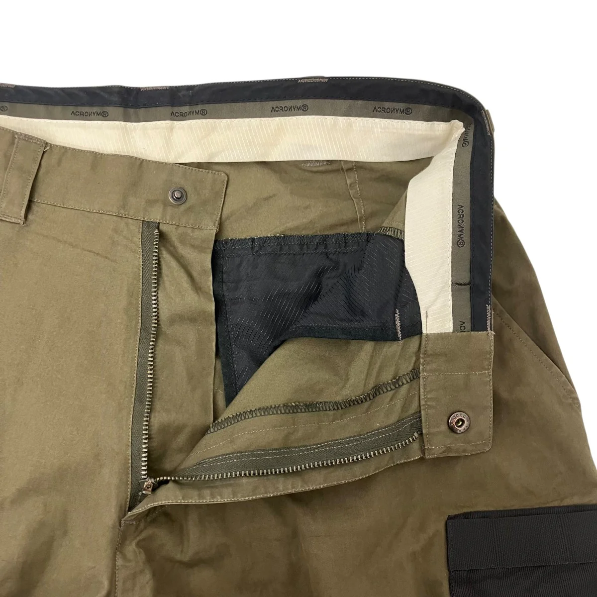カーゴパンツ - Image 4