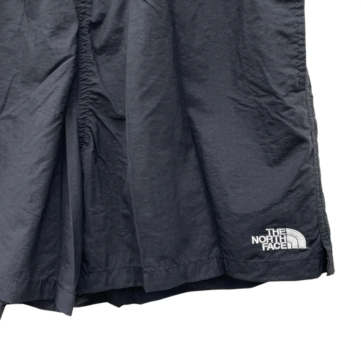 VERSATILE SHORTナイロンショーツNB42335 - Image 3