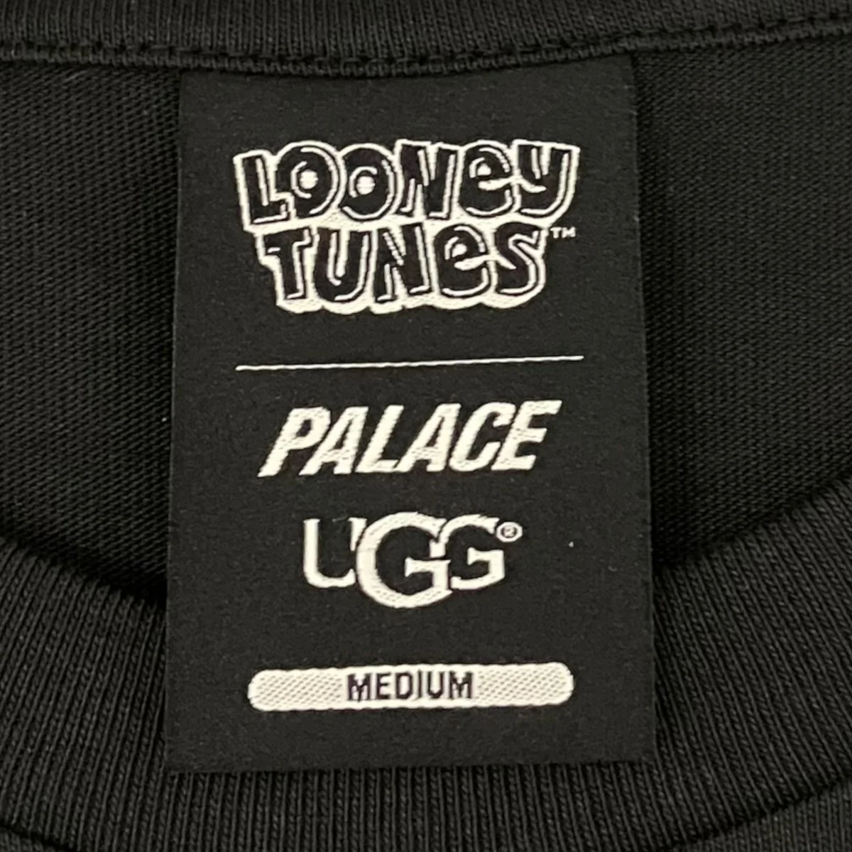 【PALACE UGG LOONEY TUNES T-SHIRT】プリントTシャツ - Image 6